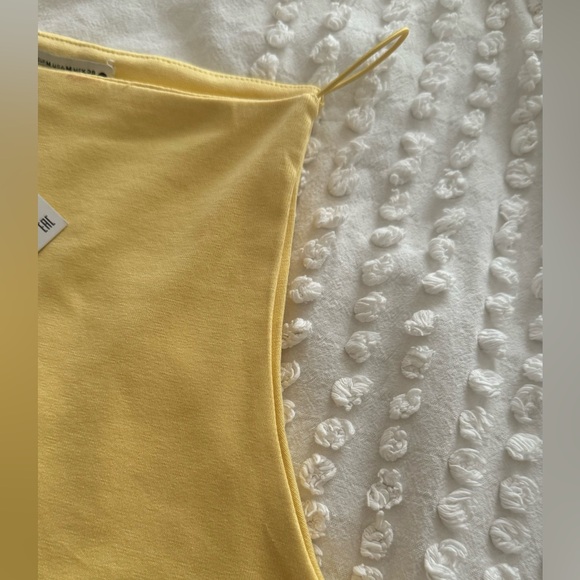 Zara Yellow Halter Top Tank - Picture 2 of 6